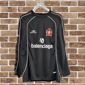 Classic Men's Balenciaga Long-sleeve